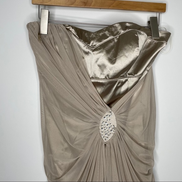 Suzy Shier strapless dress - Picture 3 of 16